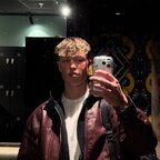 Levitwink avatar