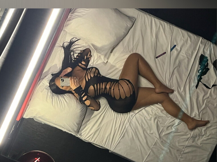 Lexaa 😈 cover image