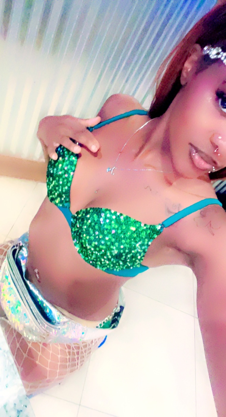 Showgurl BRATT banner image