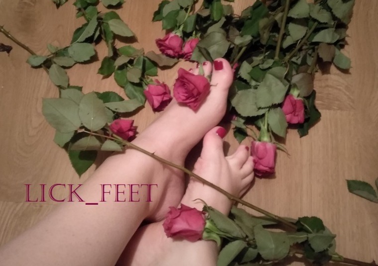 LICK_FEET cover image