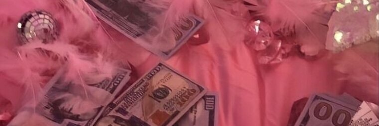 Marie 💋 banner image