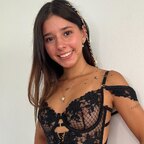 Stella 🧸 avatar