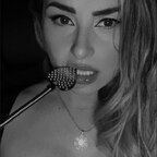 Lily Dom avatar