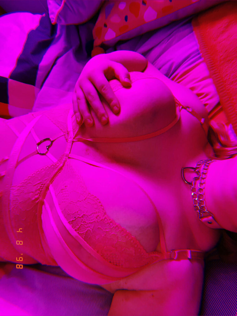 lilith 🥀🦇 cover image