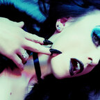 Lillian Wood avatar