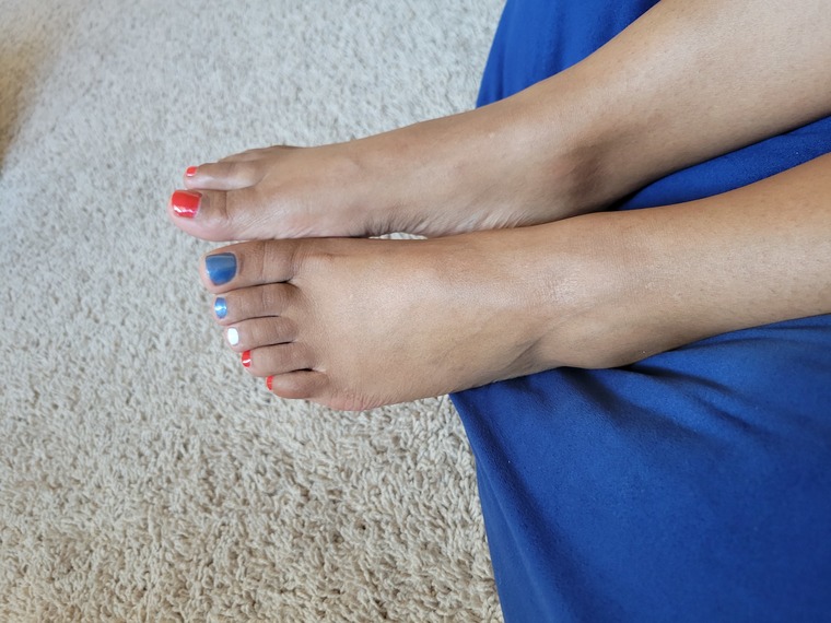 Lilmixedfeet94 cover image
