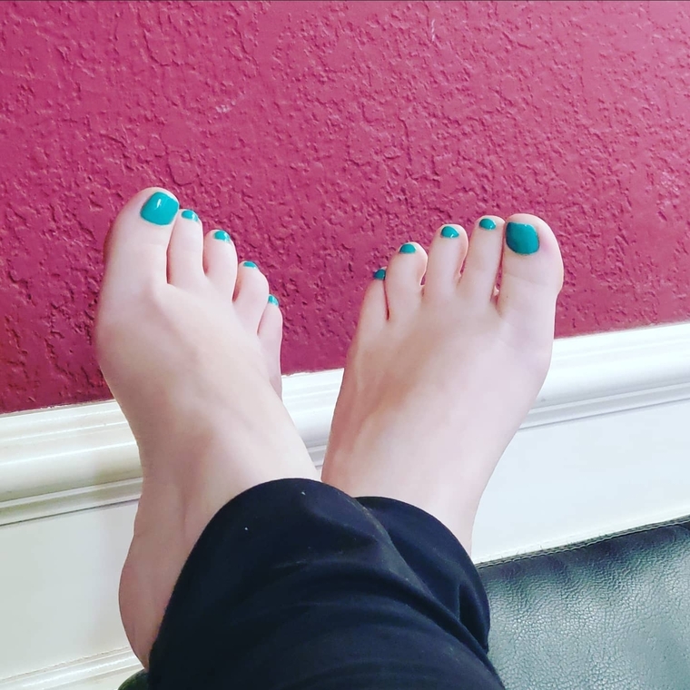 Babyfeet cover image