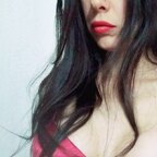 Lily Malone avatar
