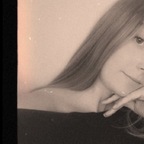 Lily Lola avatar
