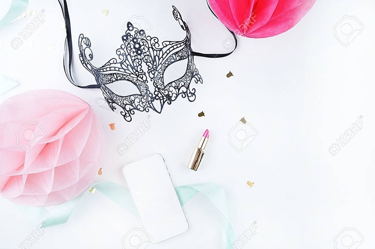 Lily Luz banner image