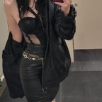 Lily Ramone 🐇 avatar
