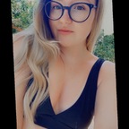 Lily avatar