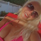 Lindsey Lowe avatar