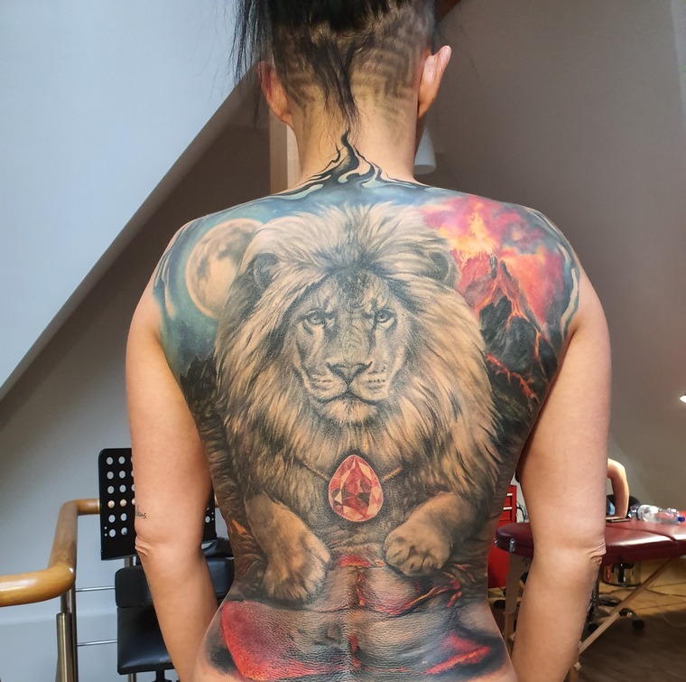 Lion Tattoo Girl cover image