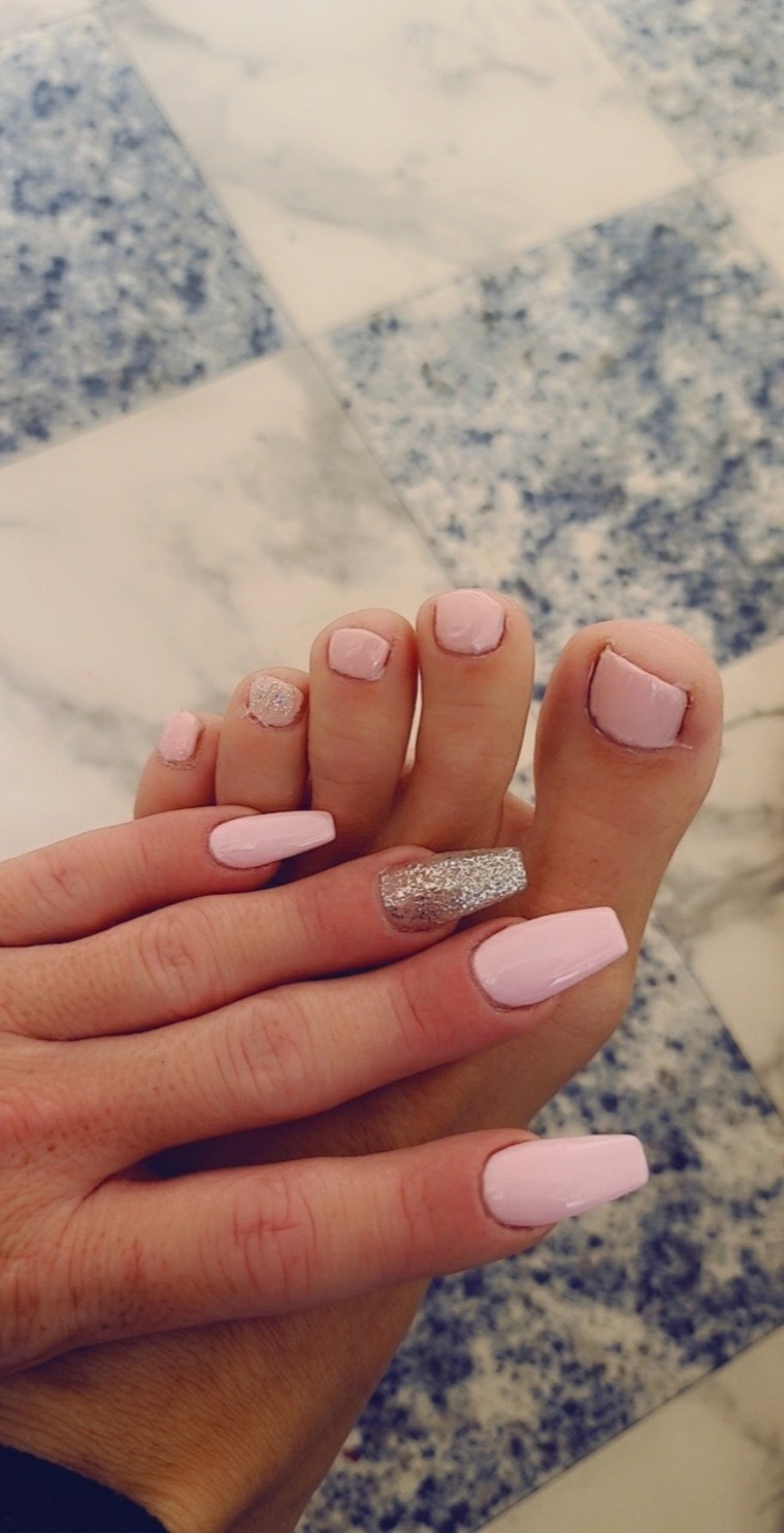 Little miss naughty toes 👅 banner image
