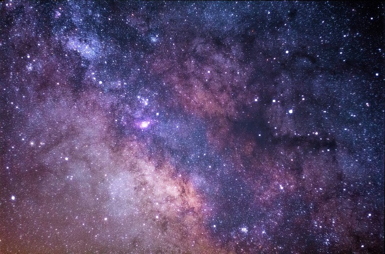 Lisaonthemoon cover image
