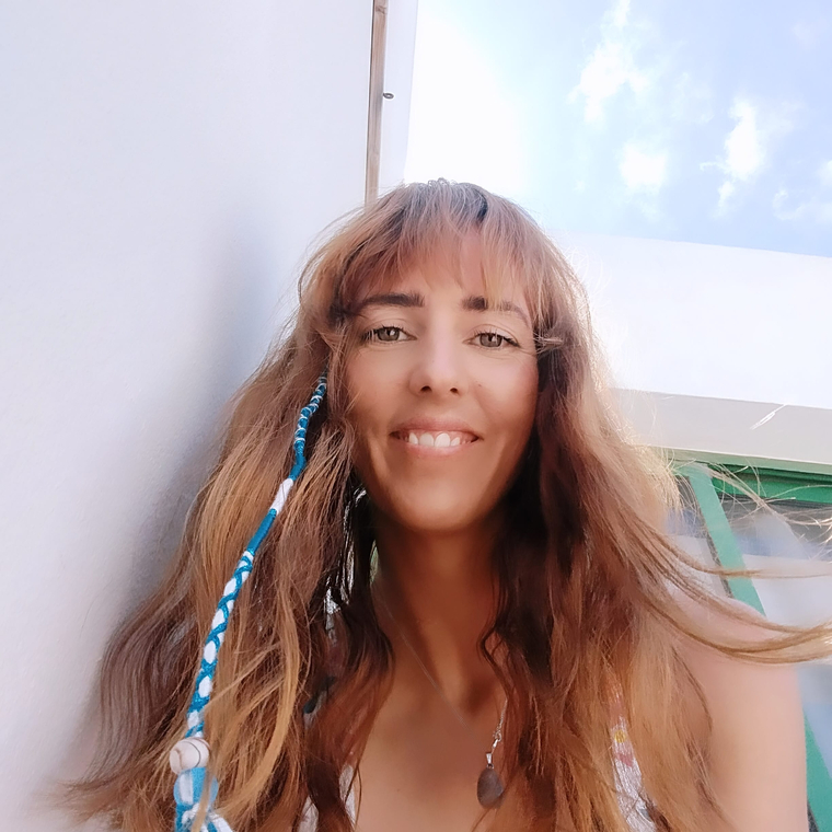 LisaAshHotWife909 cover image