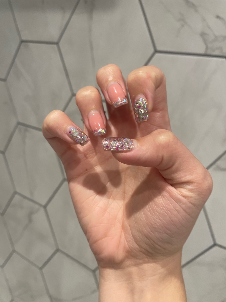 Little Dorit Hands and Feet cover image