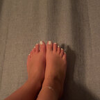 littlefeetsdaily avatar