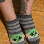 LittleMissHobbitFeet avatar