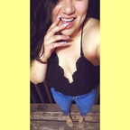 T 💋 avatar