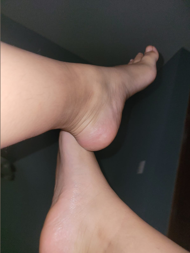 littlepnkytoes cover image