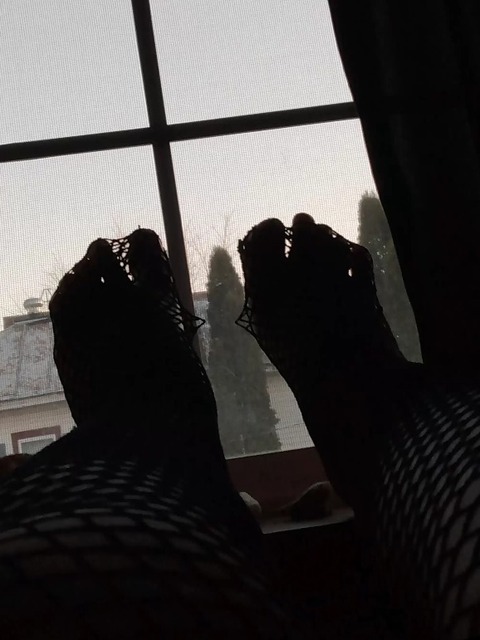 Little feet big mess cover image