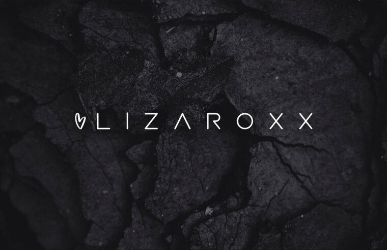 LizaRoxx cover image
