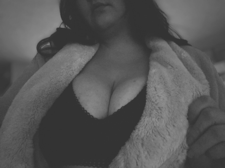 Lizzi Melon banner image