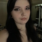 Lizzy Layne avatar