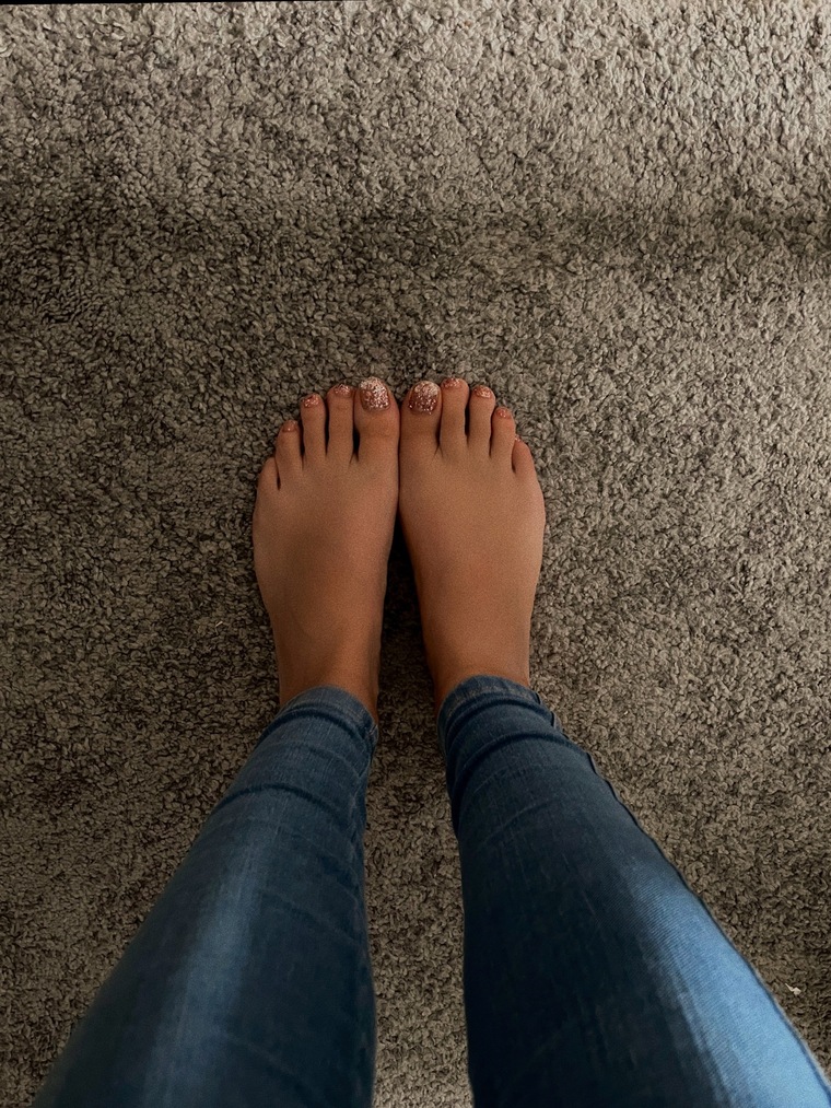 LisasFEET banner image