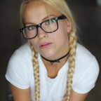 Lola avatar