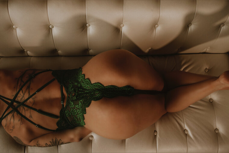 Lolaa Nicole banner image