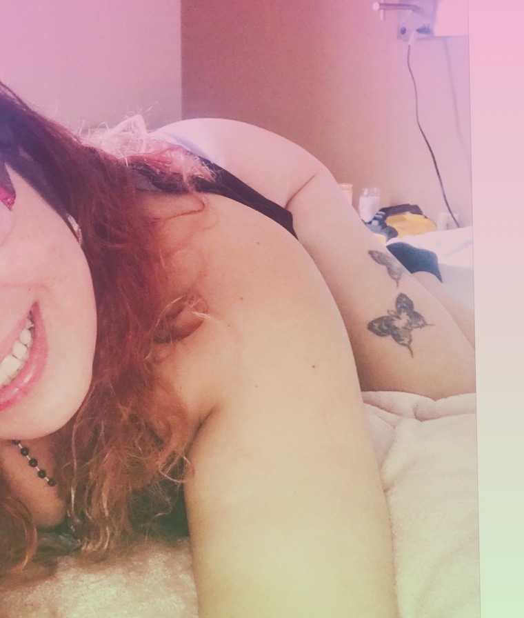 Lolabunny8241 banner image