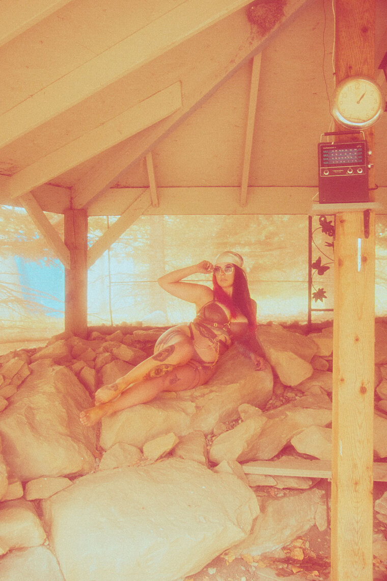 Lola Lithium cover image