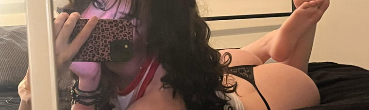 Lola Lux banner image