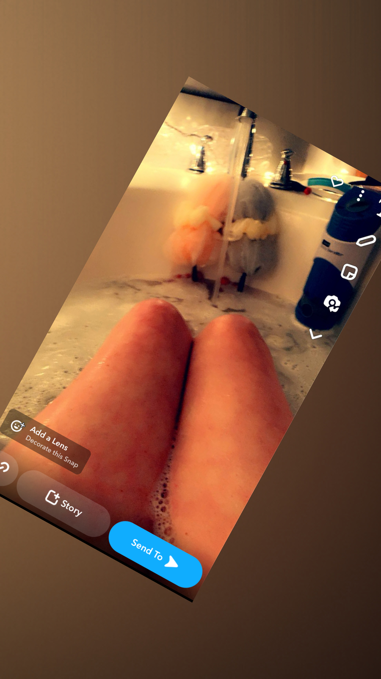 Chelle_XO cover image