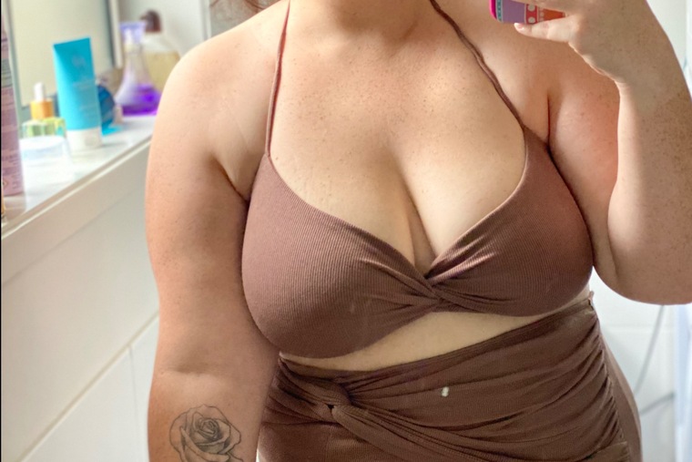 LoveableChub😉 cover image
