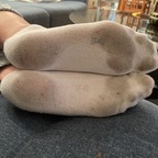 2 girls, 4 feets avatar
