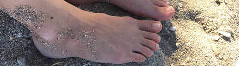 Leesa cover image