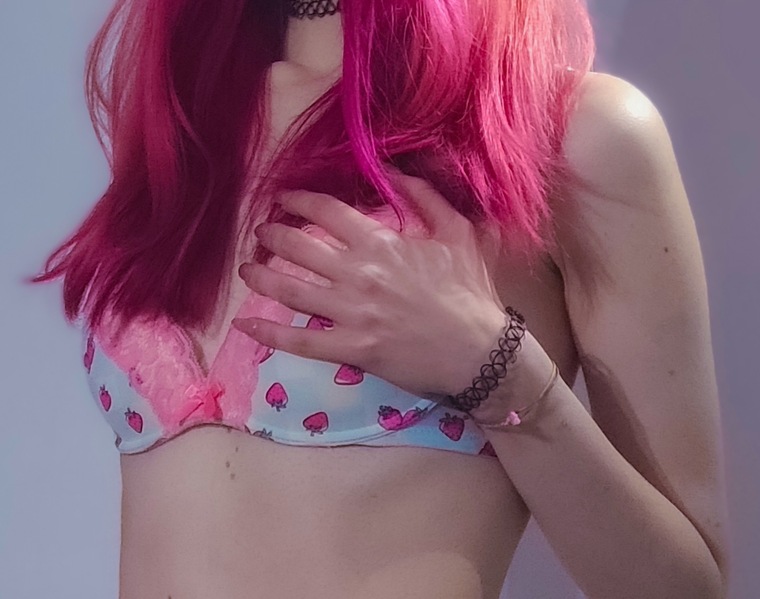 Aly ✨💘 FREE cover image