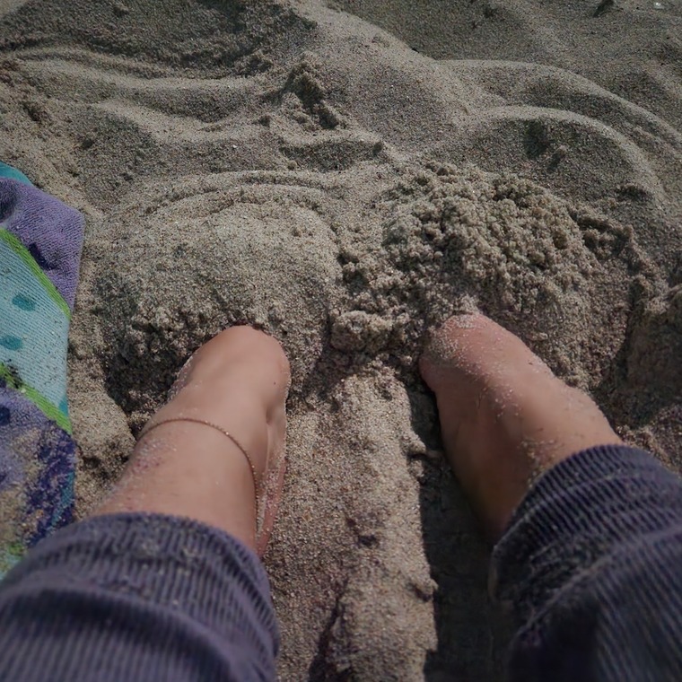 Lovelybutterfeet cover image