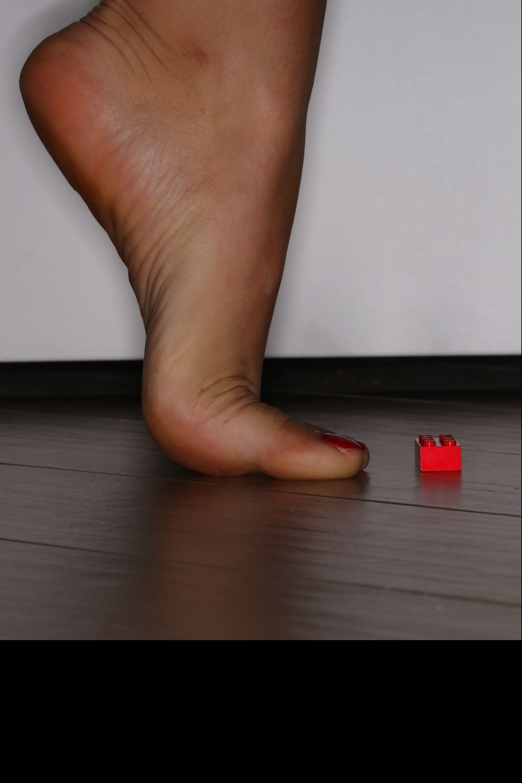 lovemyfeetita cover image