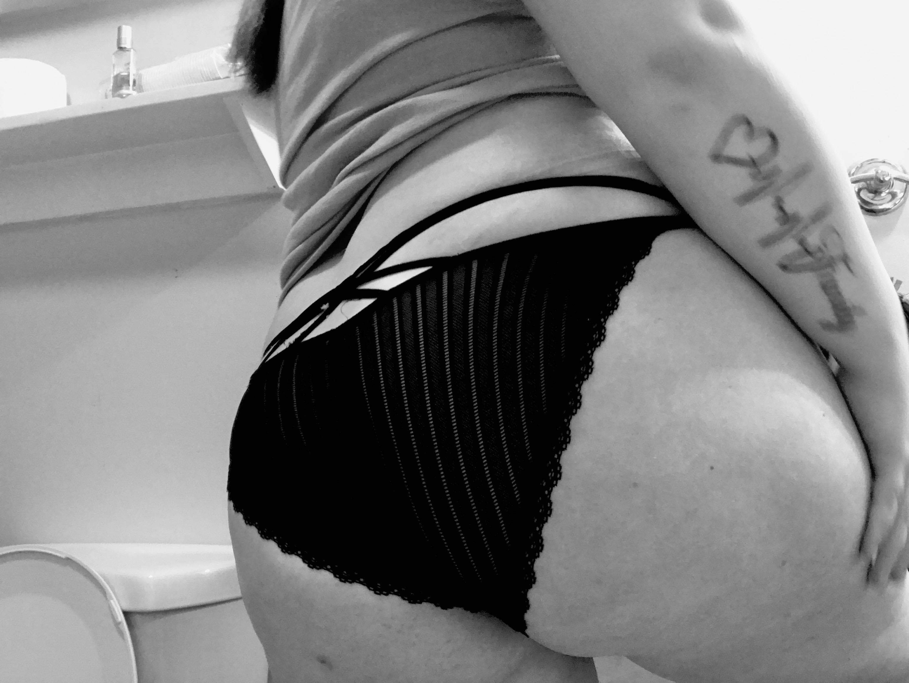 💋HotMoMmy🤭 banner image