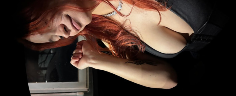 Lola | 19 cover image