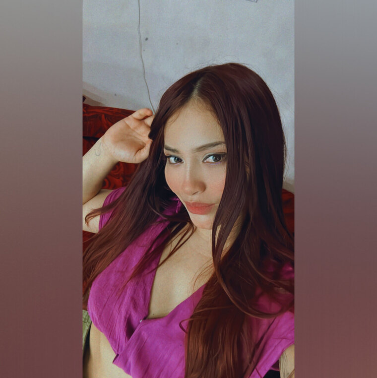 Luana 🍭 cover image