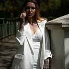 Lucia Deluxe avatar