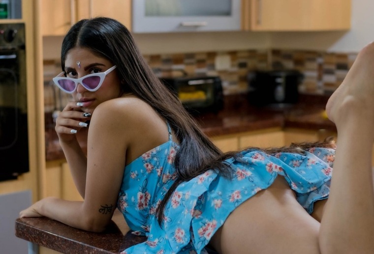 Lucia Laures cover image