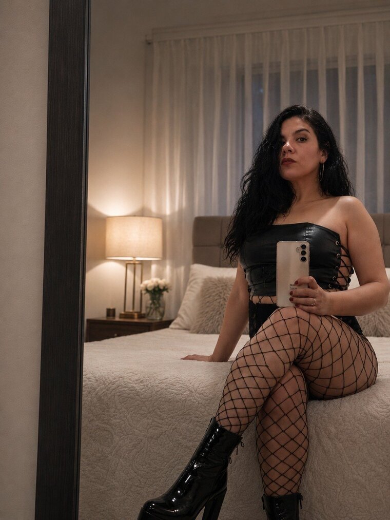 Lucía cover image