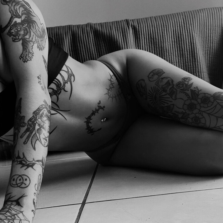 Lucie Ramirez 💋 cover image